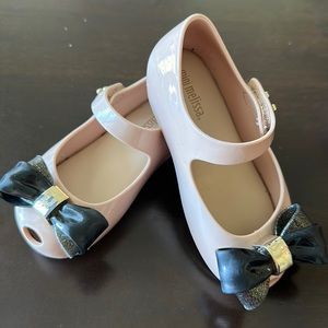 Mini Melissa Beige and Black Shoes